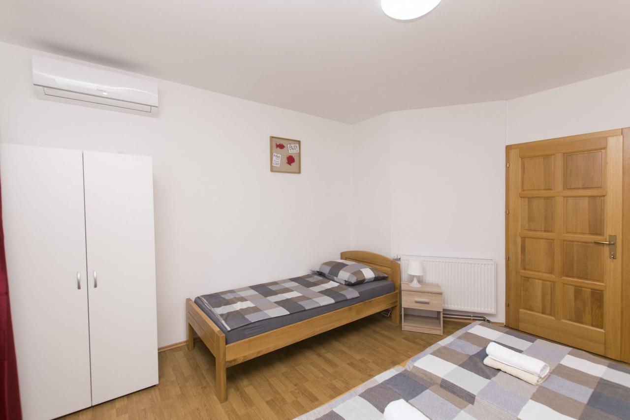 Rooms Nada Seline Eksteriør bilde